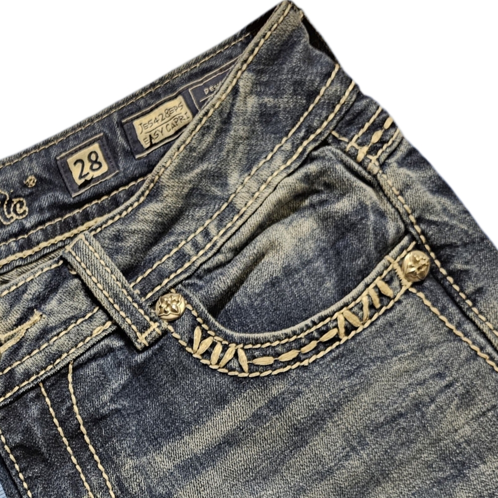 Miss Me Blue Cropped Jeans with Vintage Wash - Picture 6 of 7
